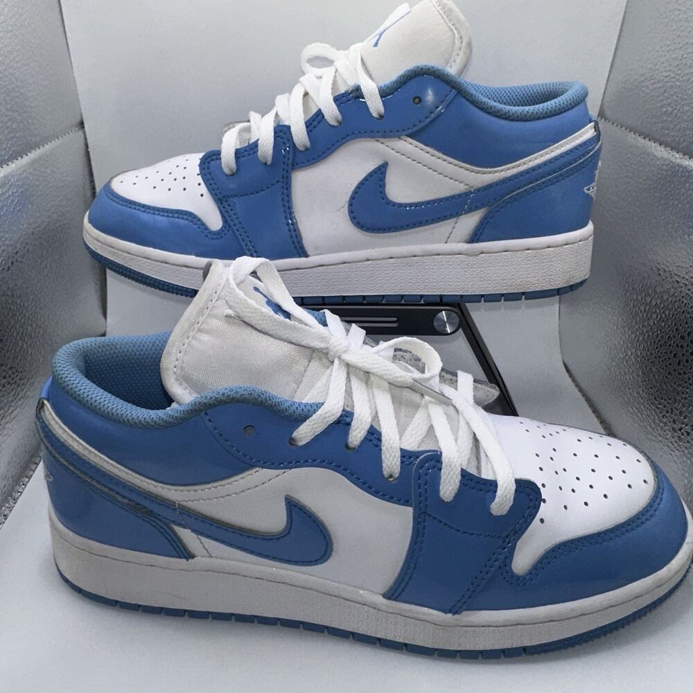 Nike Size Boys 5Y Air Jordan 1 Low SE White/Legend Blue (FZ3929-114)-‎ Excellent
